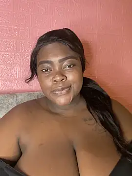 Snapshot of ReaGrant chatting on 6, 10, 2025 ReaGrant online show from 6, 10, 2025