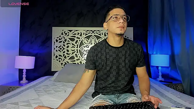 JoshMillerr  online show from 18, 1, 2025