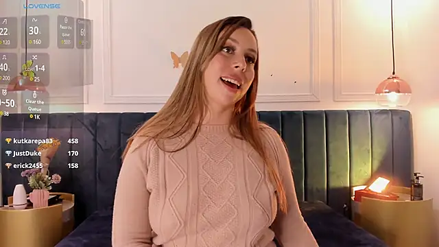 CarlaRossi  online show from 18, 3, 2025