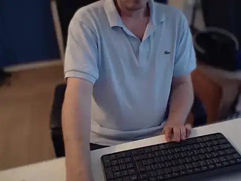 CuteMan33 online show from 22, 6, 2026
