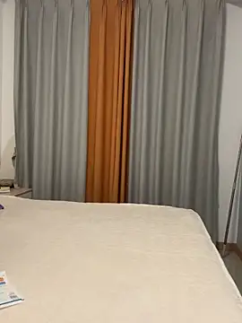 Snapshot of lululu-sweet chatting on 11, 1, 2025 lululu-sweet online show from 11, 1, 2025