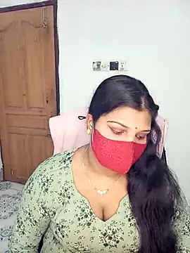 Hot-Angel  online show from 27, 10, 2025