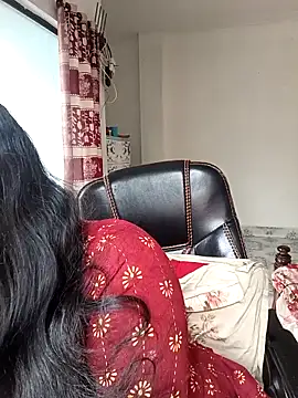 Hot-Angel  online show from 6, 1, 2026