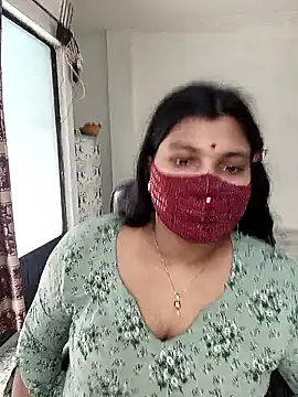 Hot-Angel  online show from 7, 1, 2026