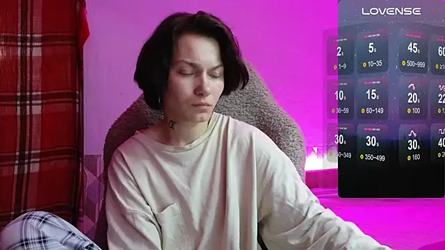 esajukyy online show from 15, 9, 2025