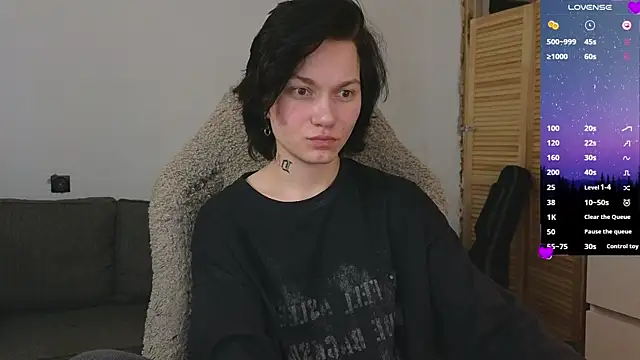 esajukyy online show from 14, 4, 2026