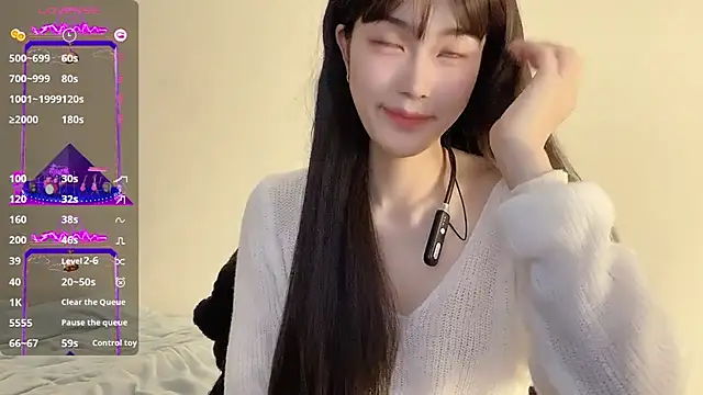 MiaRosey online show from 7, 1, 2025