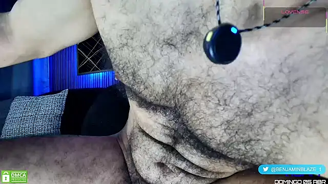 Snapshot of BEN_BLAZE chatting on 5, 4, 2026 BEN BLAZE online show from 5, 4, 2026