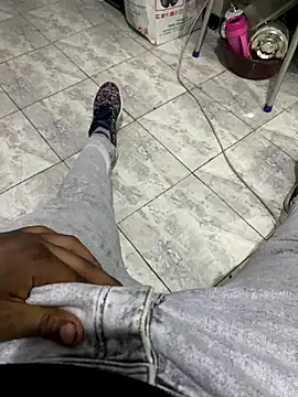 Lahcene online show from 2, 12, 2025