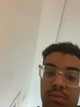 Lahcene online show from 2, 3, 2026