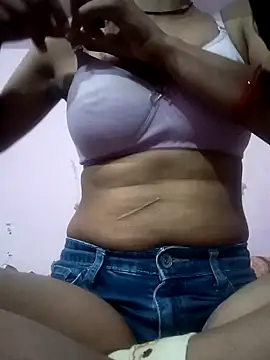 Snapshot of radhika07 chatting on 30, 12, 2024 radhika07 online show from 30, 12, 2024