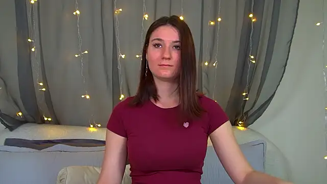 VictoriaArdern online show from 17, 11, 2025