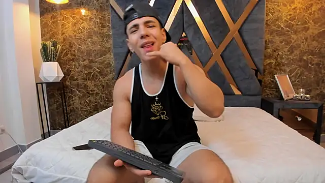 Flynn Riider online show from 22, 2, 2025