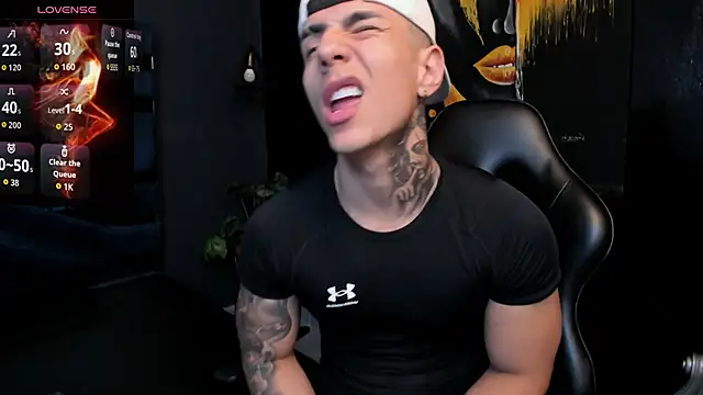 Flynn Riider online show from 10, 11, 2025