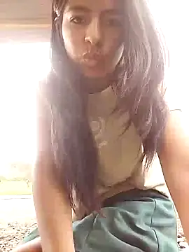 Danna-linyi online show from 1, 2, 2025