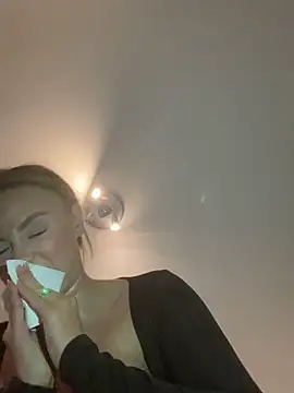 CherryEmmy online show from 19, 10, 2025