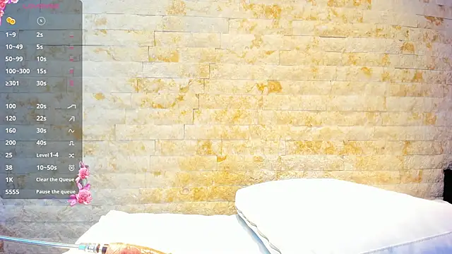 mia roldan  online show from 16, 12, 2024