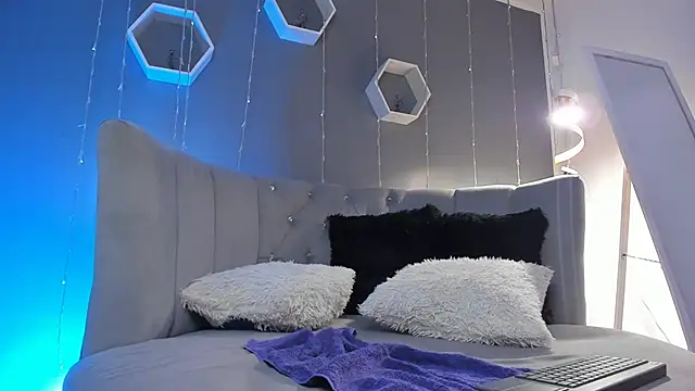 Snapshot of slutty_venus chatting on 26, 2, 2025 slutty venus online show from 26, 2, 2025