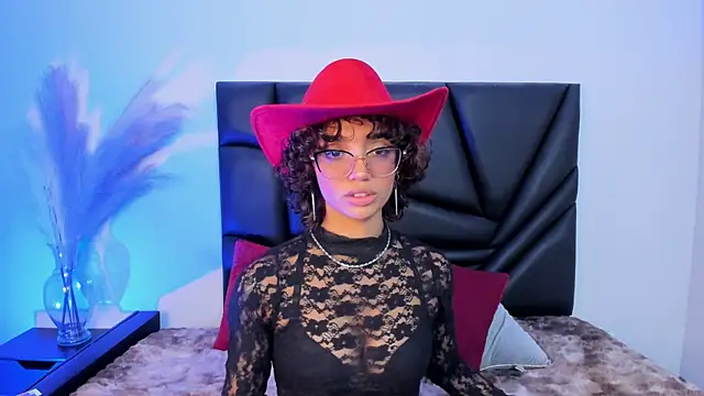 Snapshot of slutty_venus chatting on 27, 9, 2025 slutty venus online show from 27, 9, 2025