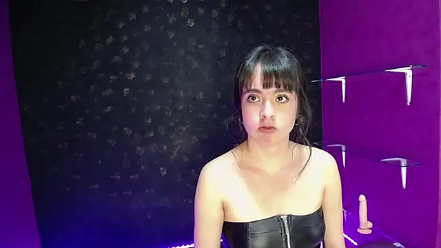 Snapshot of Sadie_Queen chatting on 26, 12, 2024 Sadie Queen online show from 26, 12, 2024