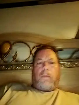 Snapshot of Rayc61 chatting on 5, 5, 2026 Rayc61 online show from 5, 5, 2026