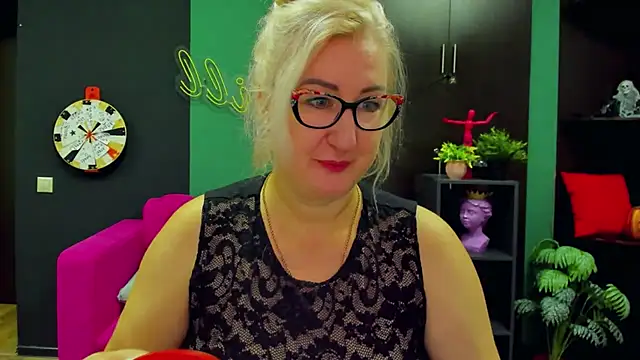 Snapshot of ChristyBrooks chatting on 7, 2, 2025 ChristyBrooks online show from 7, 2, 2025