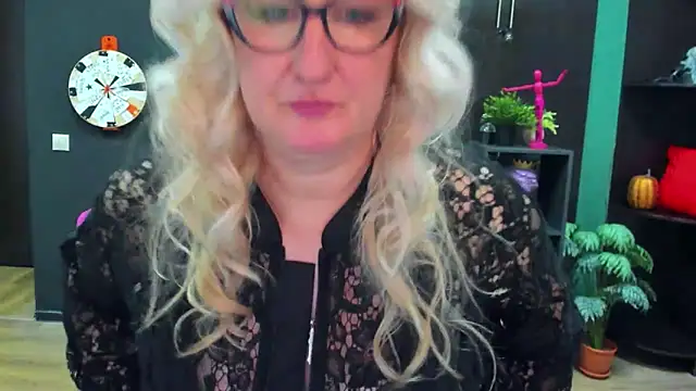 Snapshot of ChristyBrooks chatting on 8, 2, 2025 ChristyBrooks online show from 8, 2, 2025