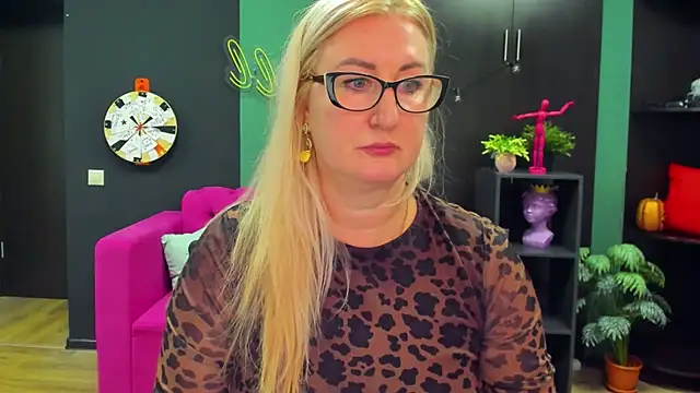 Snapshot of ChristyBrooks chatting on 24, 2, 2025 ChristyBrooks online show from 24, 2, 2025