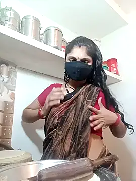 Cute-Aadhvita online show from 28, 1, 2025