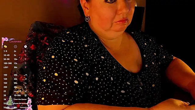 SexxyDreams1 online show from 12, 12, 2024