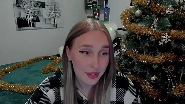 LinaTruly online show from 20, 12, 2024