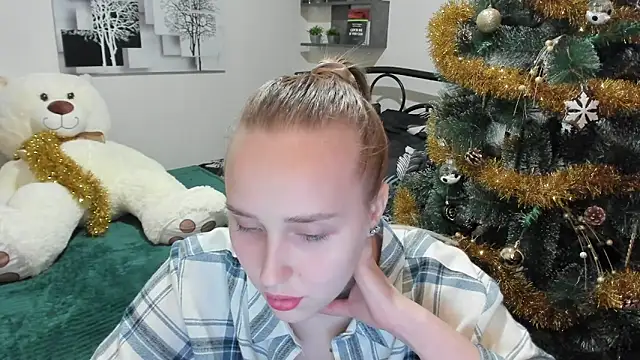 LinaTruly online show from 14, 1, 2025