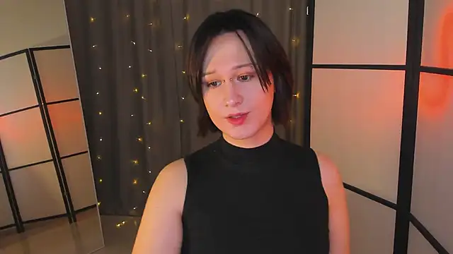 Nicole Cidman online show from 18, 2, 2025