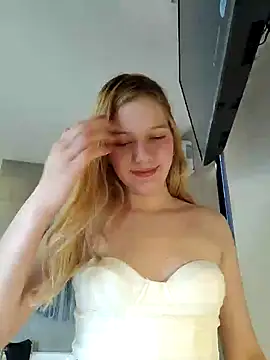 NicoleCut online show from 10, 1, 2025