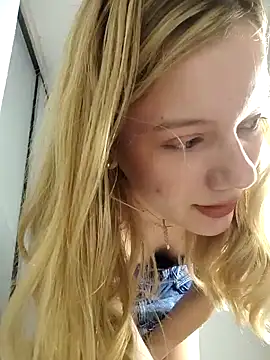 NicoleCut online show from 22, 1, 2025