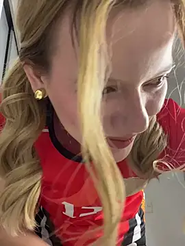 NicoleCut online show from 25, 1, 2025