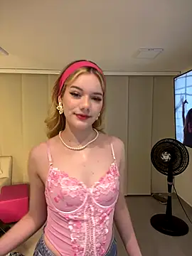 NicoleCut online show from 18, 12, 2025