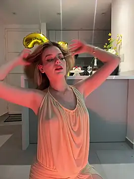 NicoleCut online show from 11, 2, 2026