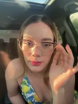 NicoleCut online show from 29, 4, 2026