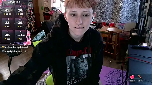 Snapshot of _hellostormy_ chatting on 14, 2, 2025  hellostormy  online show from 14, 2, 2025