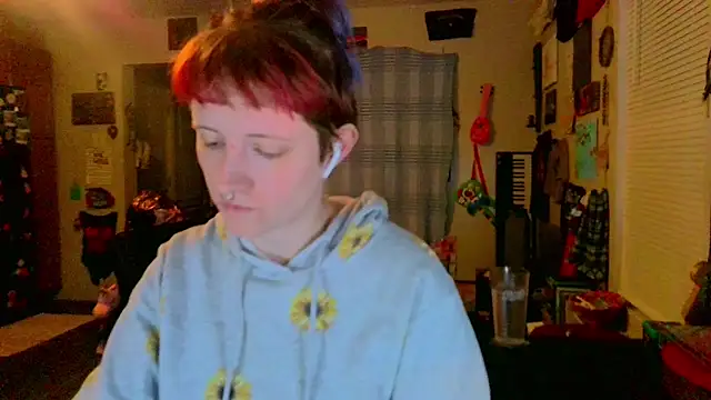 Snapshot of _hellostormy_ chatting on 11, 3, 2025  hellostormy  online show from 11, 3, 2025