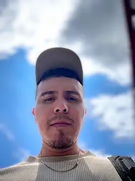 adam-rivera online show from 13, 5, 2026