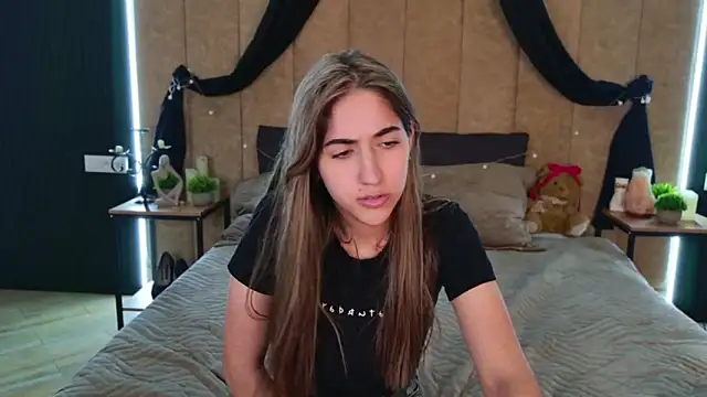 Snapshot of Teresa_Stane chatting on 19, 2, 2025 Teresa Stane online show from 19, 2, 2025