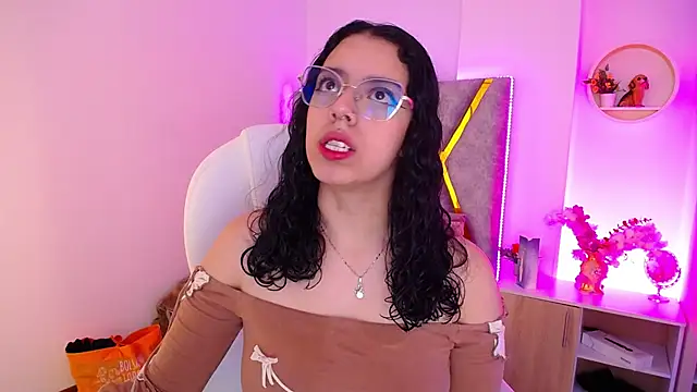 Aurora Brownn online show from 14, 1, 2025