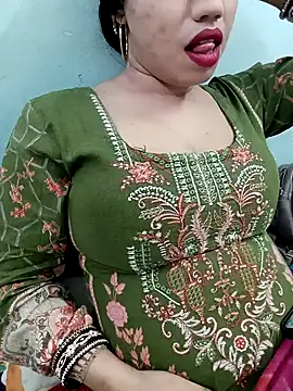 Haniya-143 online show from 19, 12, 2025