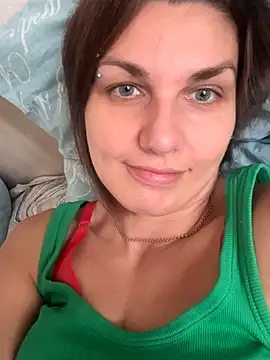 Snapshot of Magic__smile chatting on 17, 10, 2025 Magic  smile online show from 17, 10, 2025