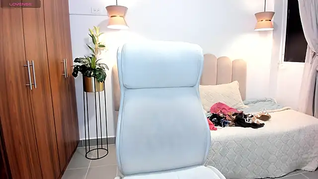Snapshot of kiim_sweett chatting on 15, 1, 2025 kiim sweett online show from 15, 1, 2025