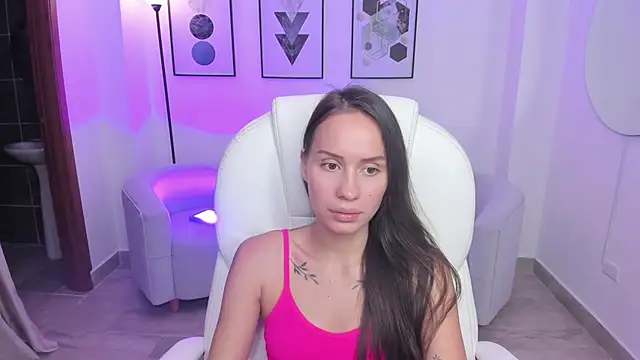Snapshot of kiim_sweett chatting on 24, 2, 2025 kiim sweett online show from 24, 2, 2025