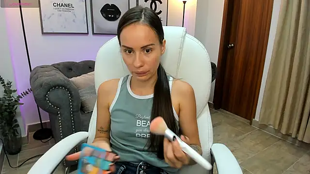 Snapshot of kiim_sweett chatting on 3, 3, 2025 kiim sweett online show from 3, 3, 2025