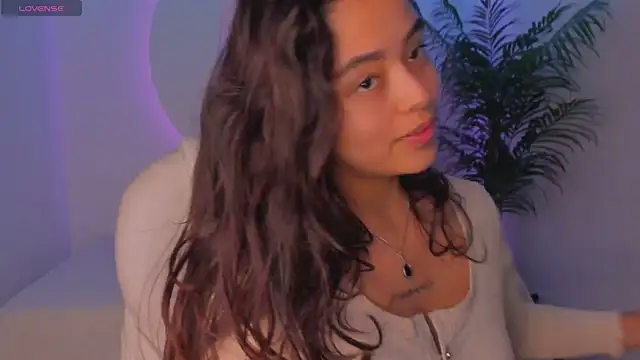 Snapshot of Ariana_Pierce chatting on 29, 10, 2025 Ariana Pierce online show from 29, 10, 2025